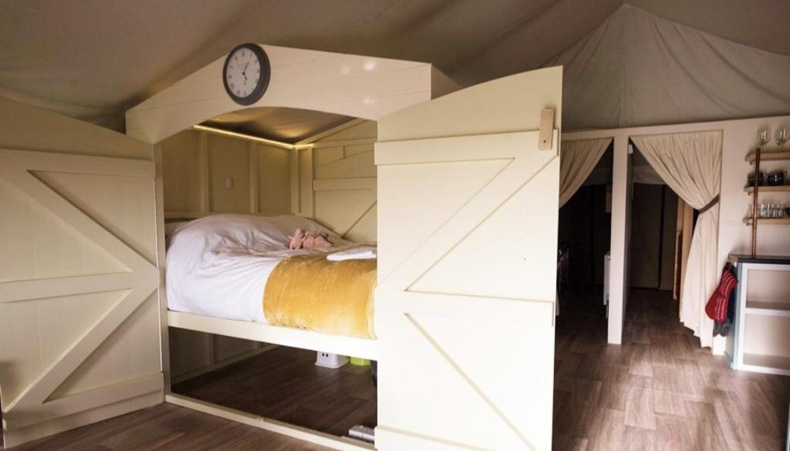 Midleydown Luxury Glamping Hotel Exeter Bagian luar foto